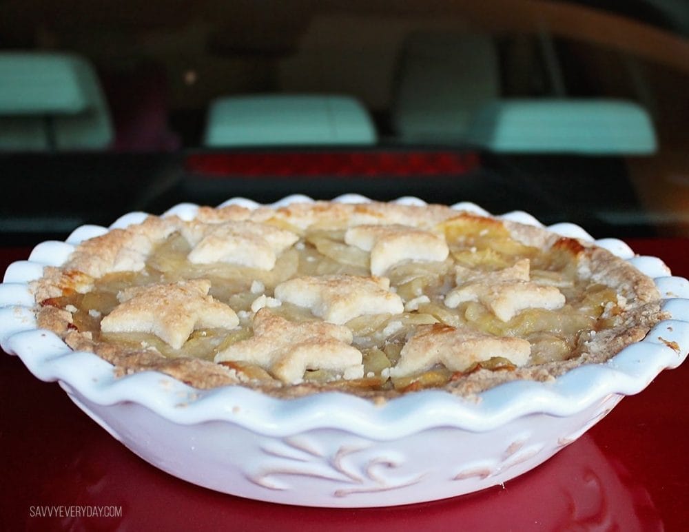 apple pie on car