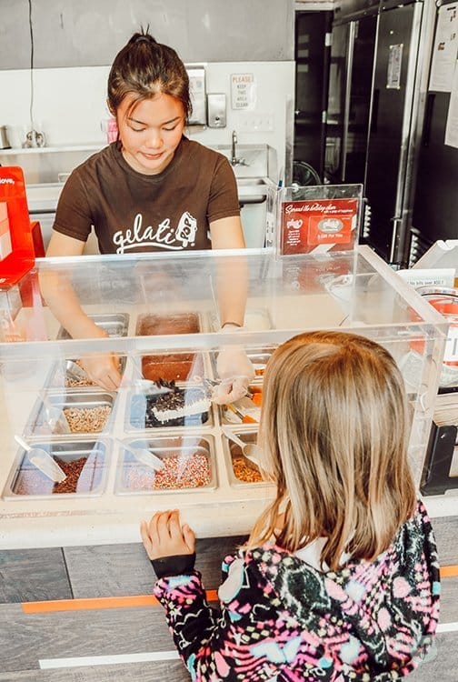 making gelati pop creations