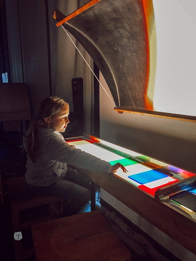 exploratorium color science