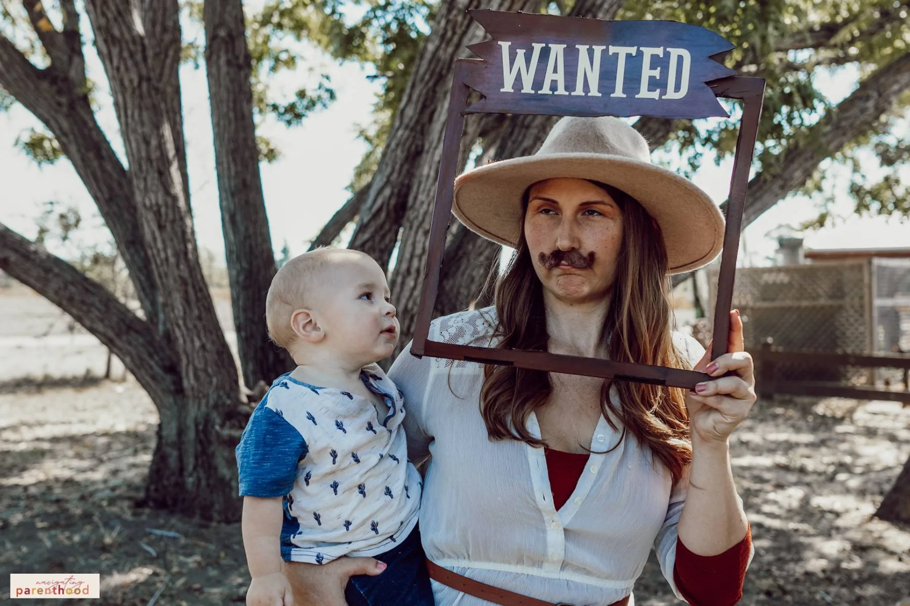 Wild West wanted photo prop